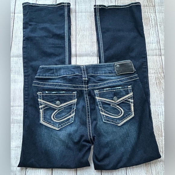 Silver Jeans “Suki” Fluid Denim Slim Bootcut Jeans - Picture 5 of 7